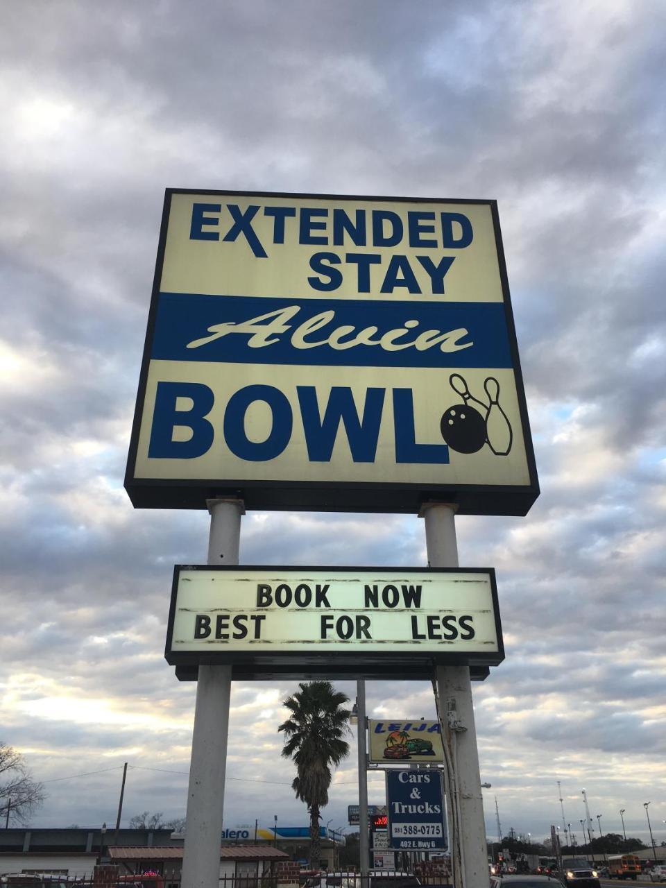 Alvin Extended Stay Exterior photo